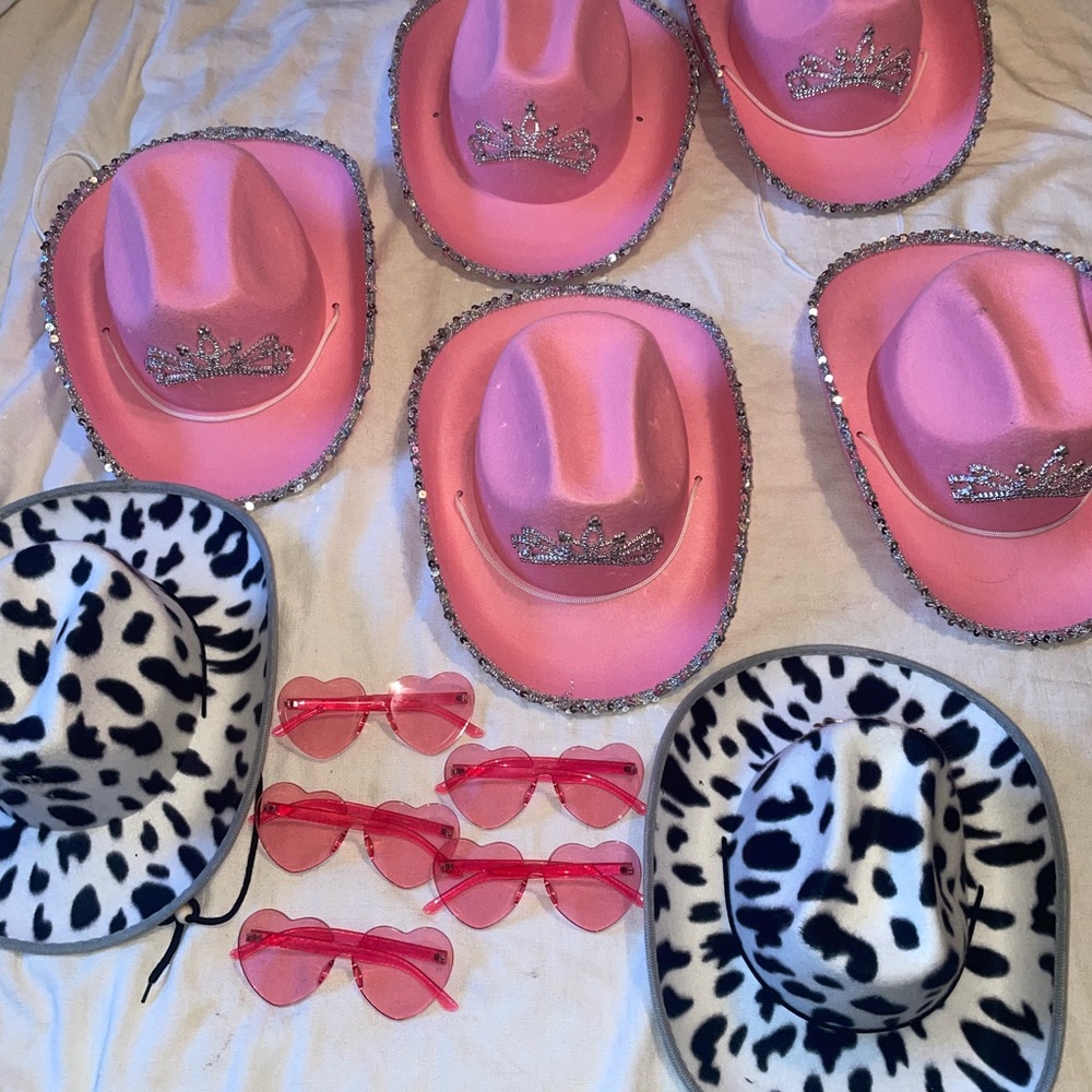Cowgirl party decorations